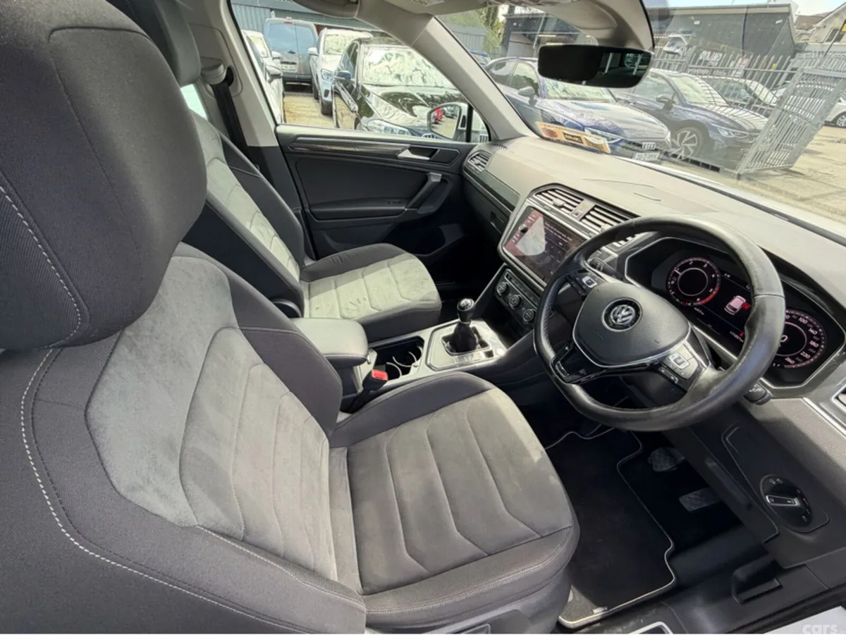 Volkswagen Tiguan SUV, Diesel, 2018, White