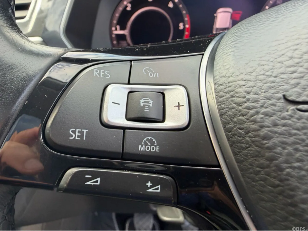 Volkswagen Tiguan SUV, Diesel, 2018, White