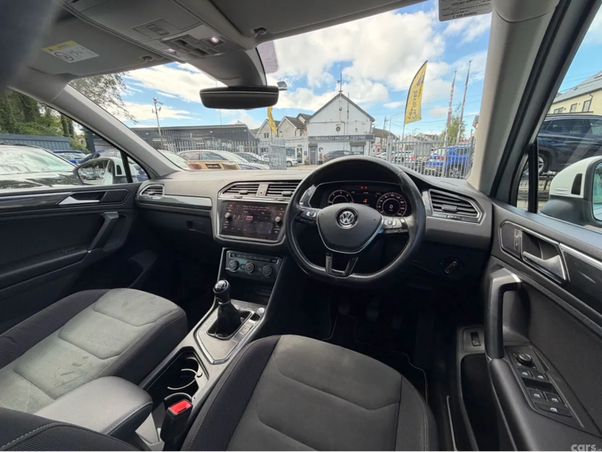 Volkswagen Tiguan SUV, Diesel, 2018, White