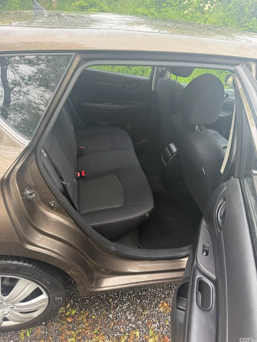 Nissan Pulsar Hatchback, Diesel, 2017, Brown