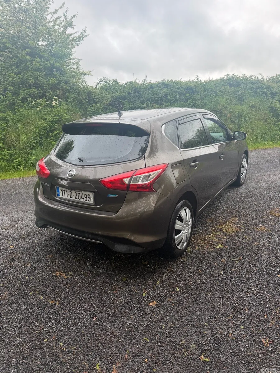 Nissan Pulsar Hatchback, Diesel, 2017, Brown