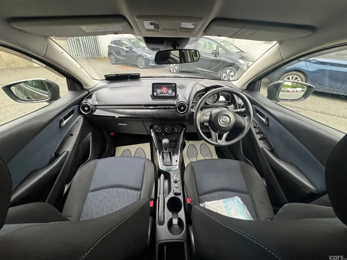 Mazda Demio MPV, Diesel, 2015, Brown