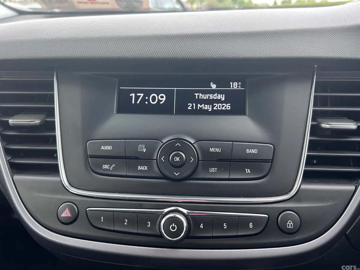 Opel Crossland X SUV, Petrol, 2021, Black