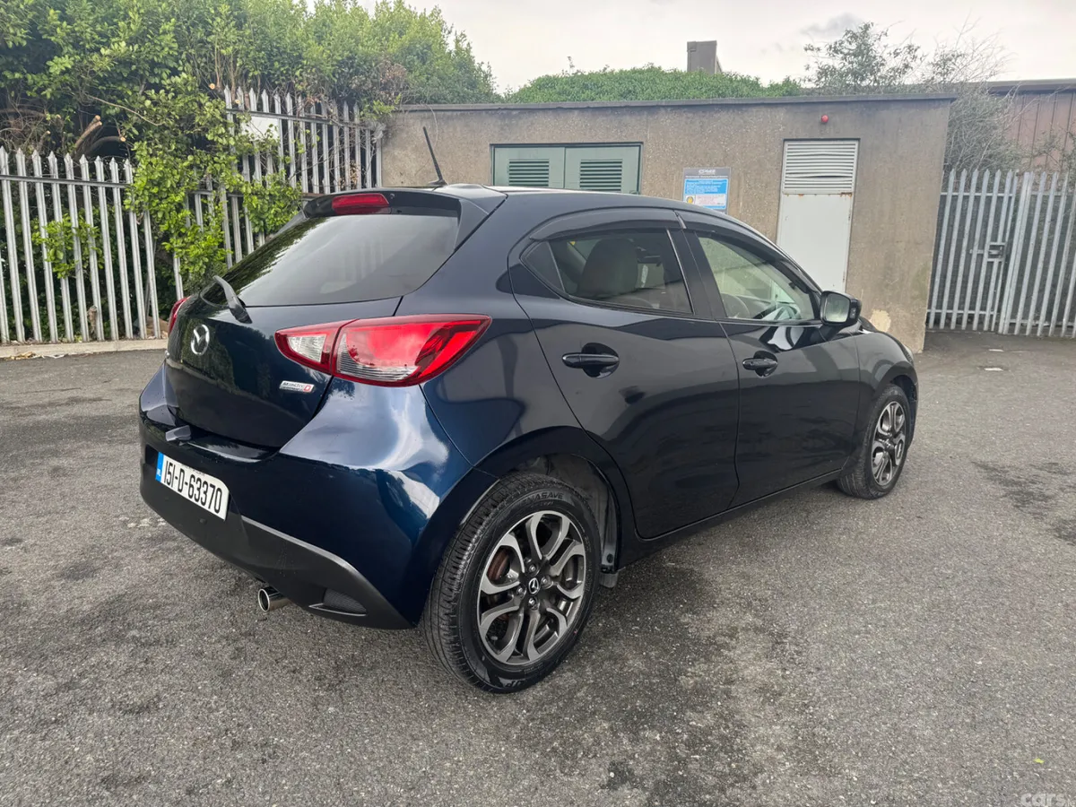 Mazda Demio Hatchback, Diesel, 2015, Blue