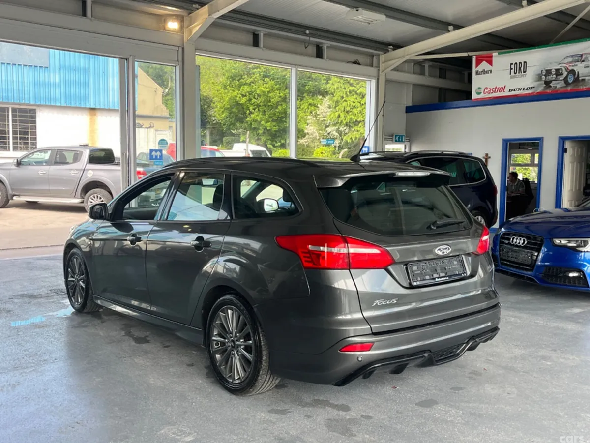 Ford Focus Estate, Diesel, 2016, Grey
