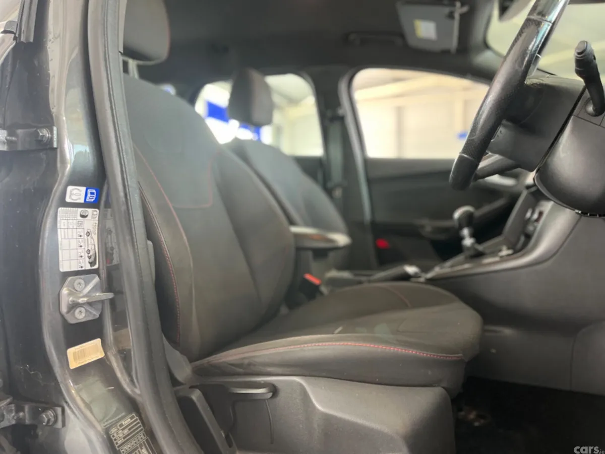 Ford Focus Estate, Diesel, 2016, Grey