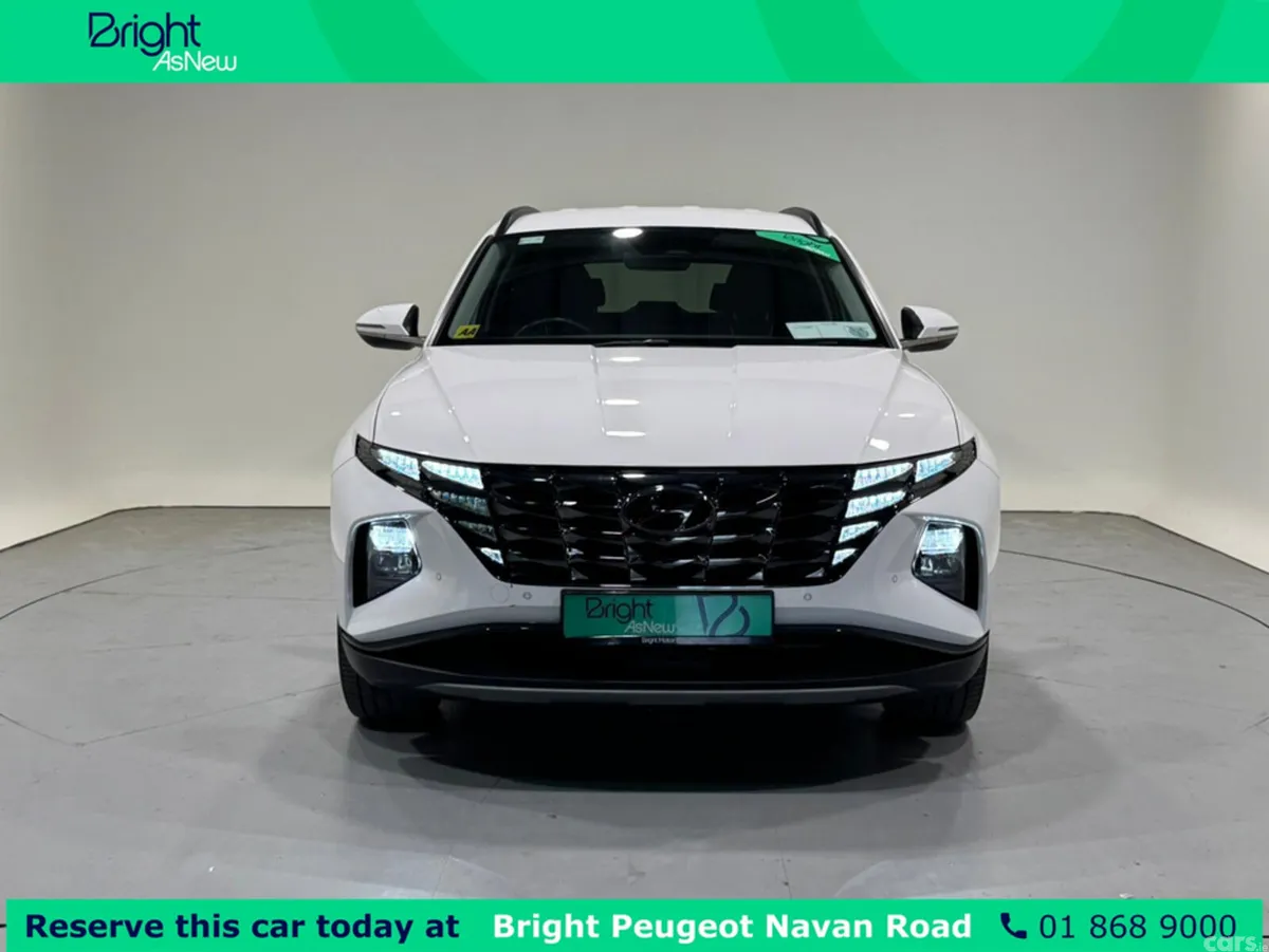 Hyundai Tucson MPV, Petrol Hybrid, 2023, White