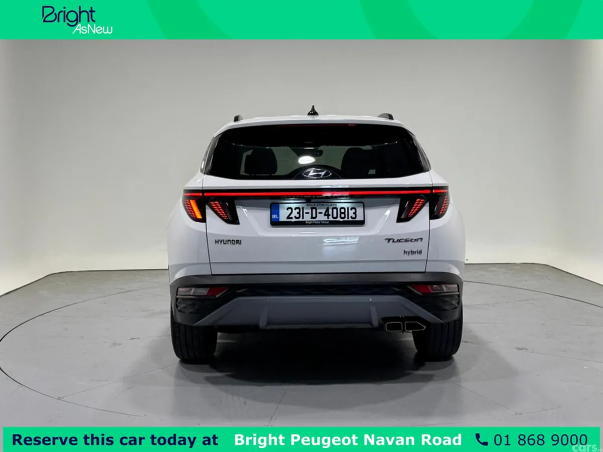 Hyundai Tucson MPV, Petrol Hybrid, 2023, White