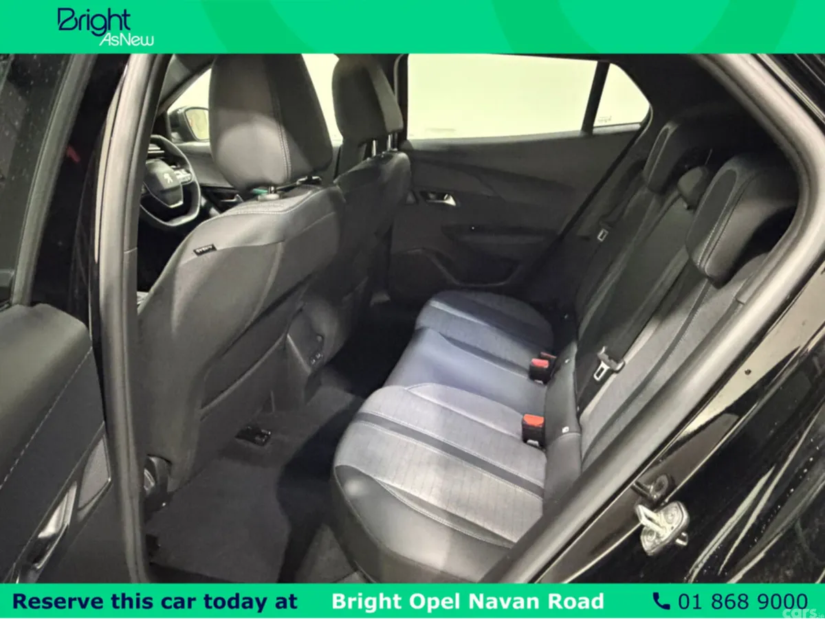 Peugeot 2008 MPV, Petrol, 2023, Black