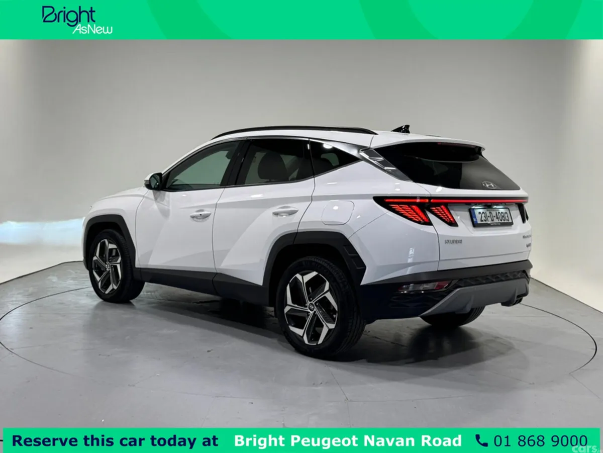 Hyundai Tucson MPV, Petrol Hybrid, 2023, White