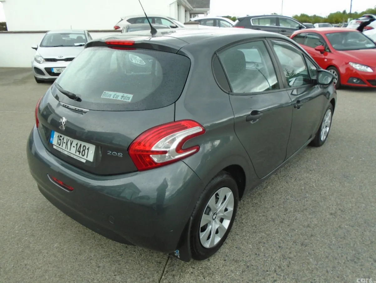 Peugeot 208 Hatchback, Diesel, 2015, Grey