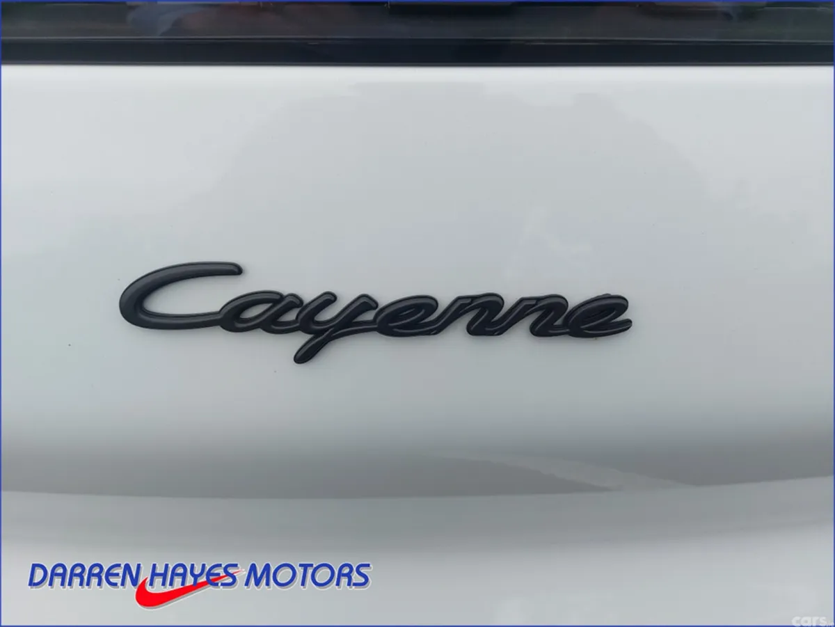 Porsche Cayenne SUV, Petrol Plug-in Hybrid, 2021, White
