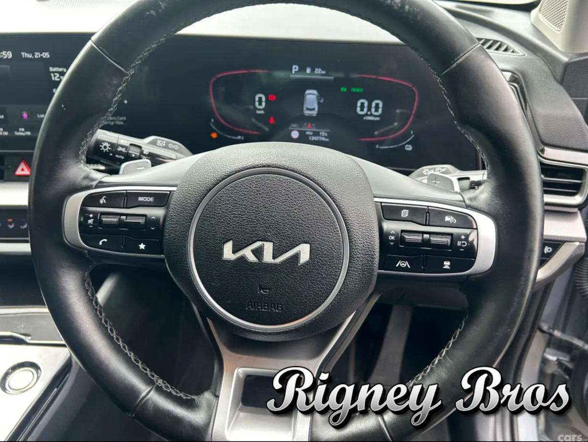 Kia Sportage MPV, Petrol Plug-in Hybrid, 2023, Grey
