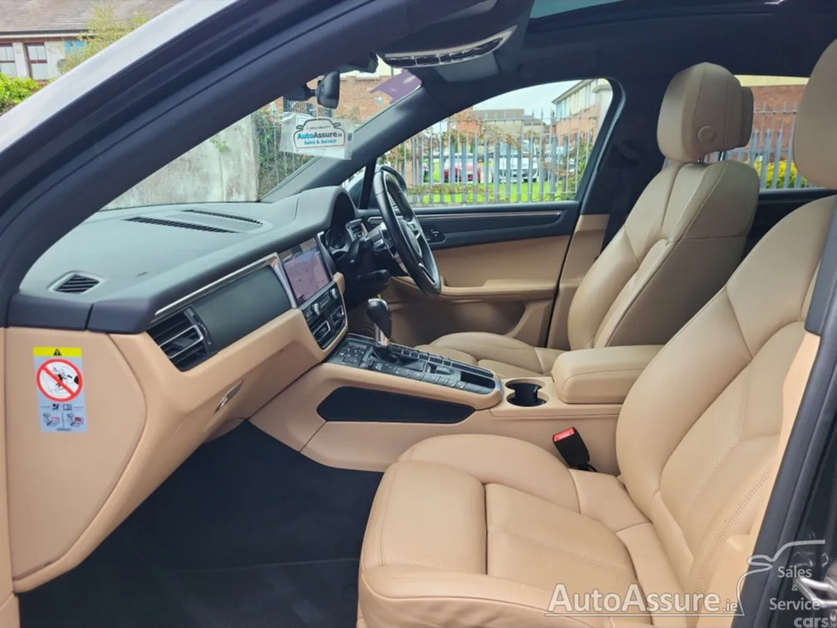 Porsche Macan SUV, Petrol, 2019, Grey