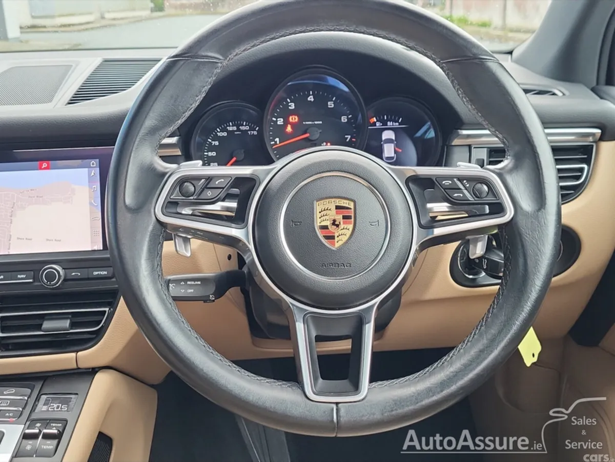 Porsche Macan SUV, Petrol, 2019, Grey