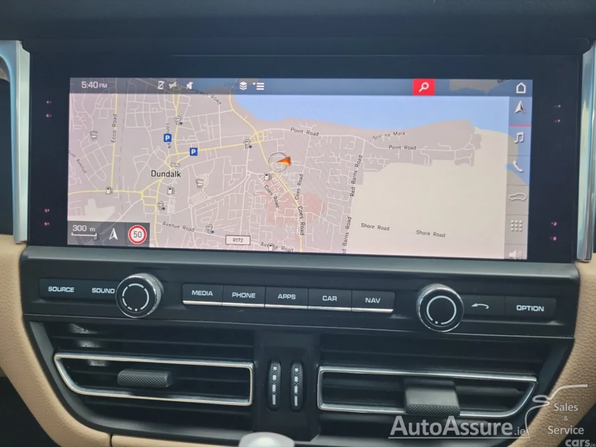 Porsche Macan SUV, Petrol, 2019, Grey