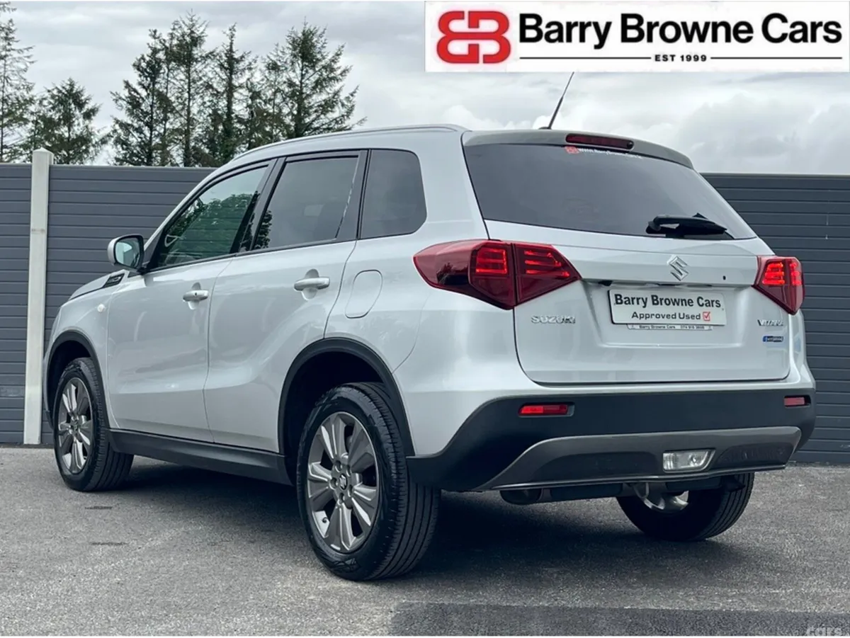 Suzuki Vitara SUV, Petrol Hybrid, 2024, Grey