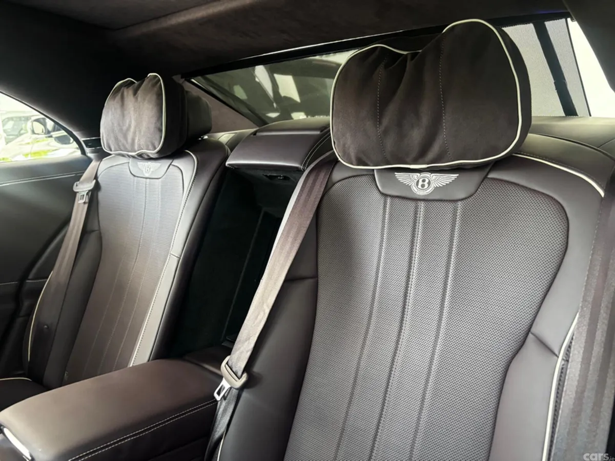 Bentley Flying Spur Saloon, Petrol Plug-in Hybrid, 2024, Grey