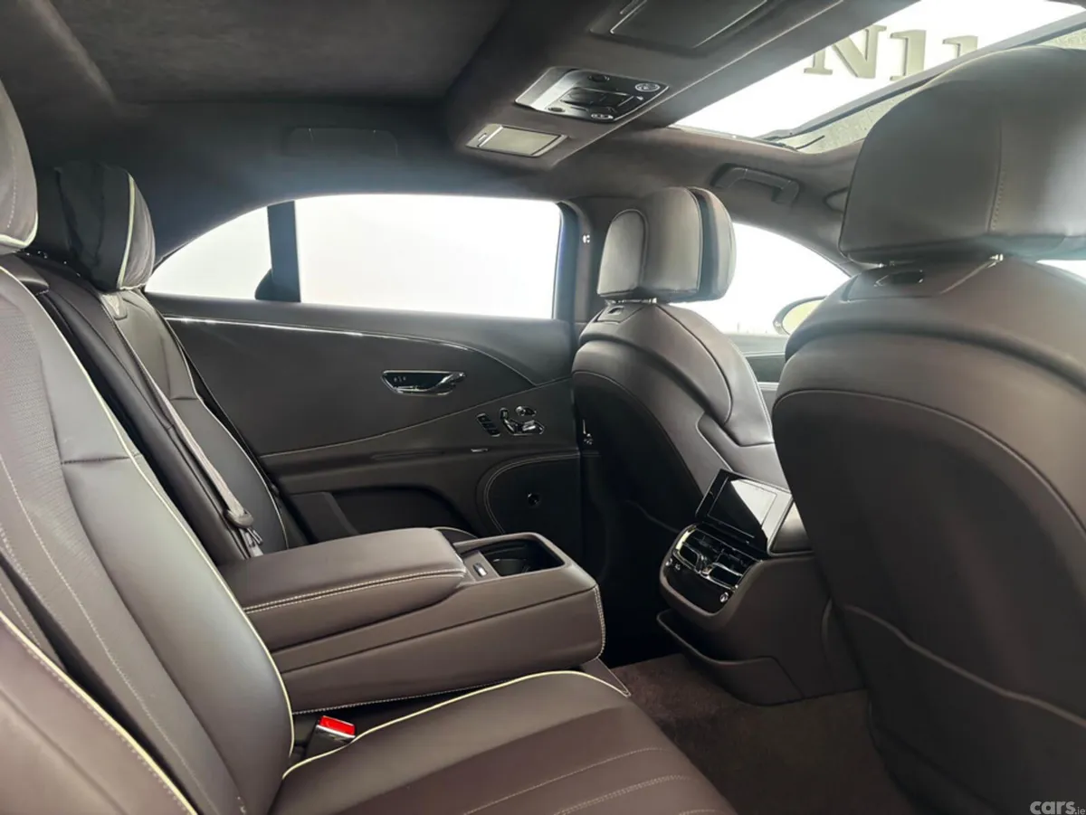Bentley Flying Spur Saloon, Petrol Plug-in Hybrid, 2024, Grey