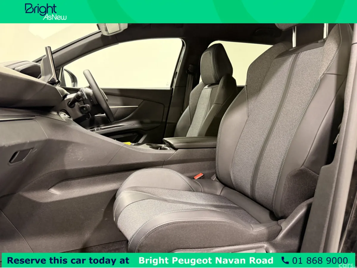 Peugeot 5008 MPV, Diesel, 2024, Black