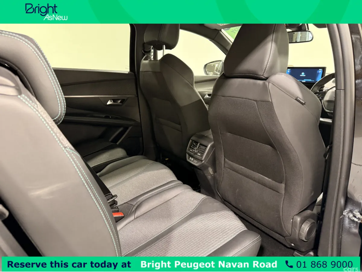 Peugeot 5008 MPV, Diesel, 2024, Black