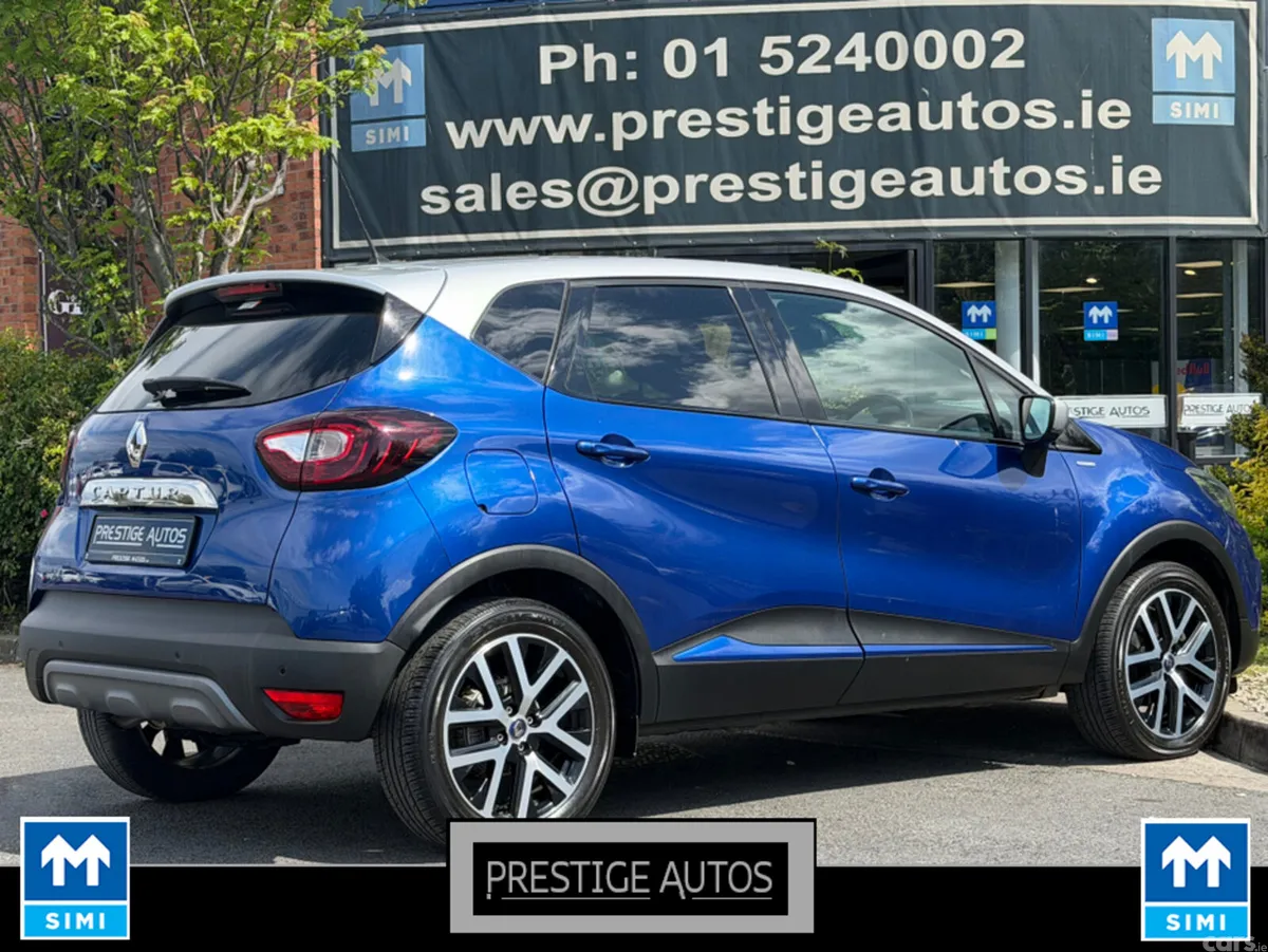 Renault Captur Hatchback, Petrol, 2019, Blue