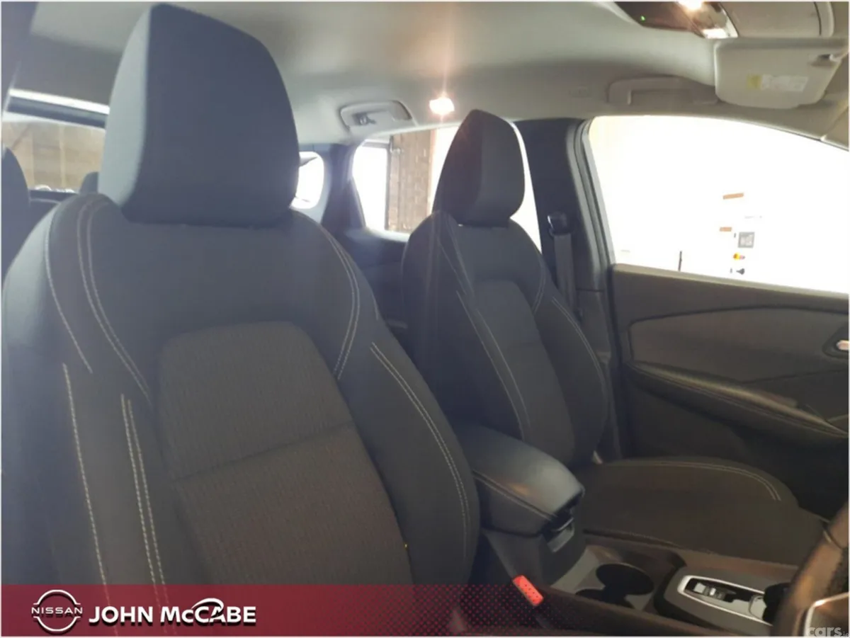Nissan Qashqai MPV, Petrol Hybrid, 2025, Grey