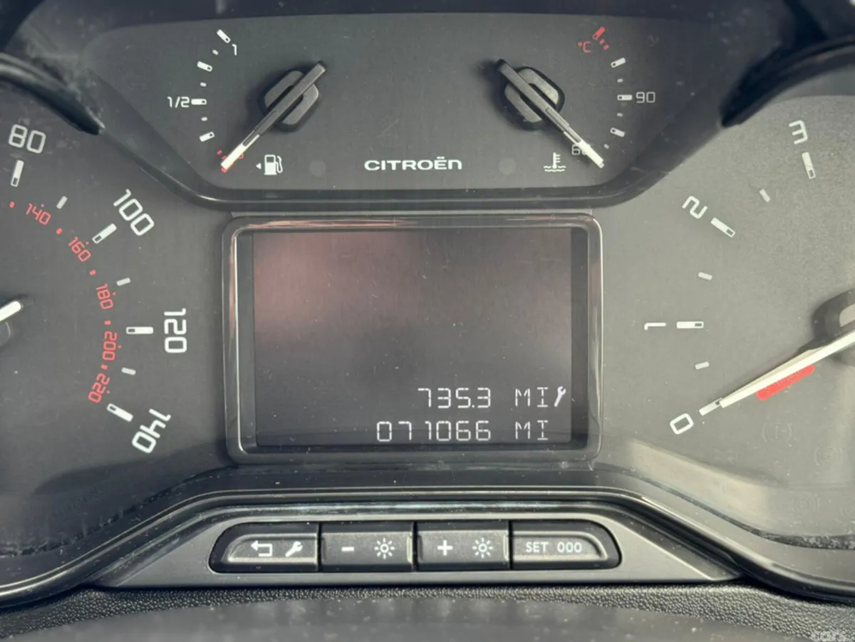 Citroen C3 Hatchback, Diesel, 2017, Grey