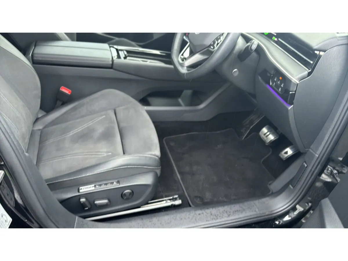 Volkswagen ID.7 Estate, Electric, 2025, Black