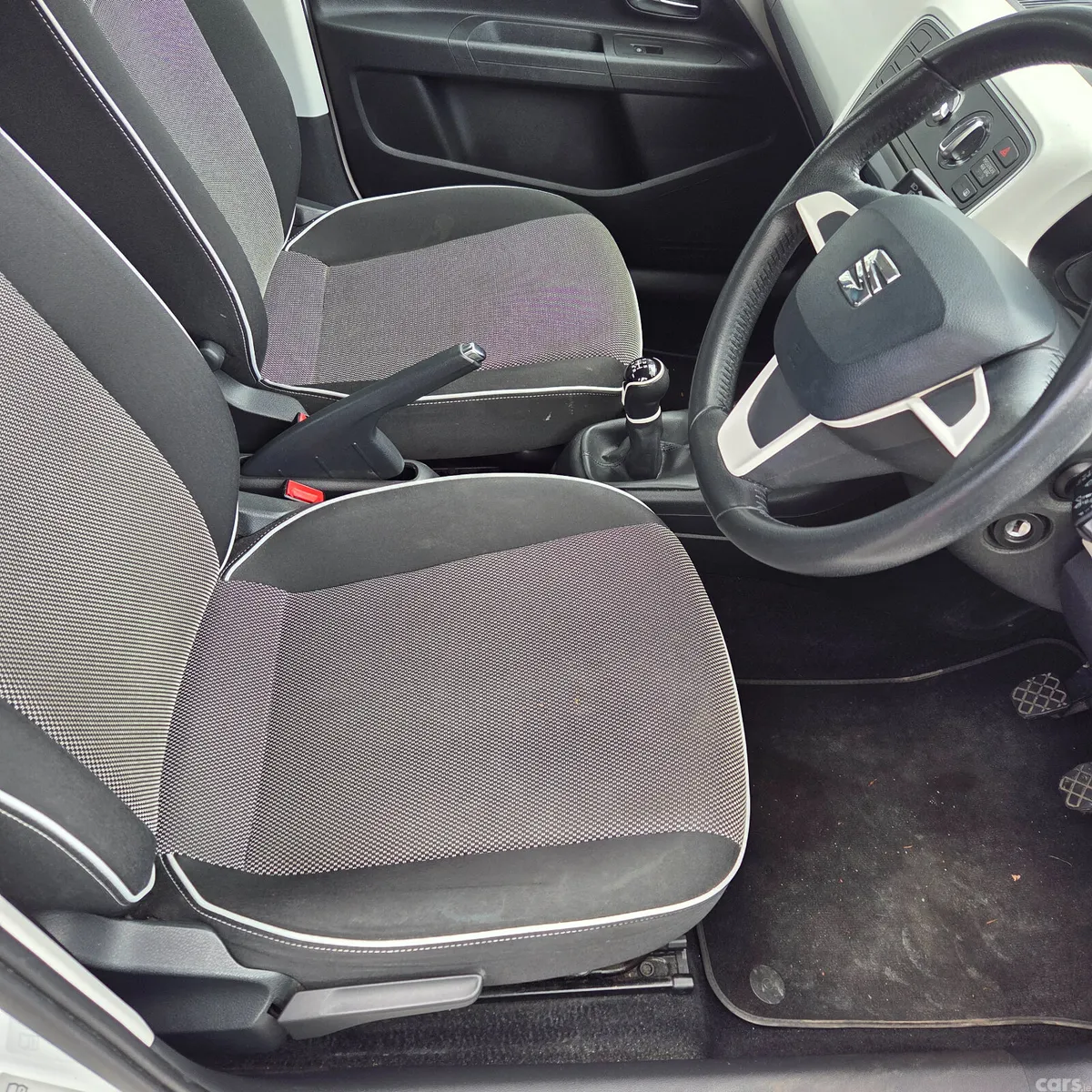 SEAT Mii Hatchback, Petrol, 2017, White