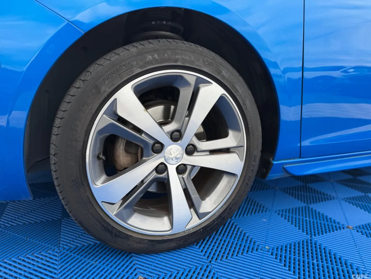 Peugeot 308 Hatchback, Diesel, 2021, Blue