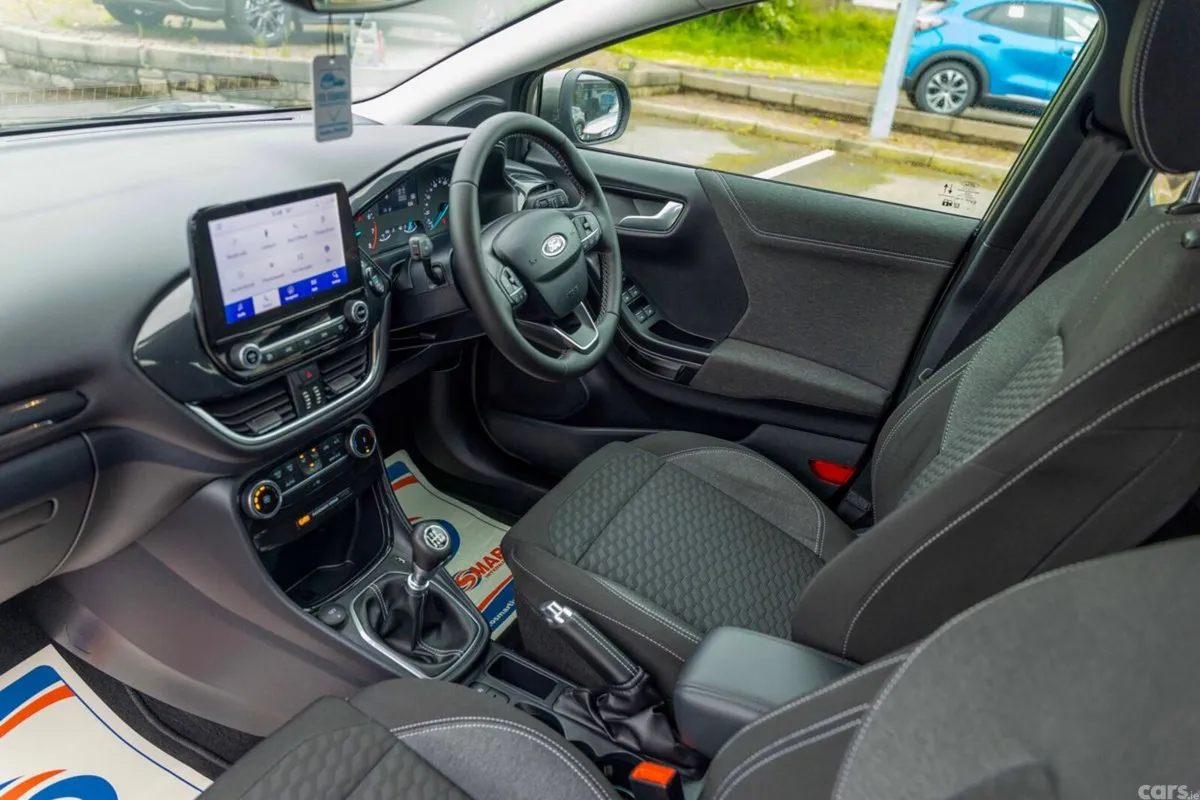 Ford Puma MPV, Petrol Hybrid, 2023, Grey