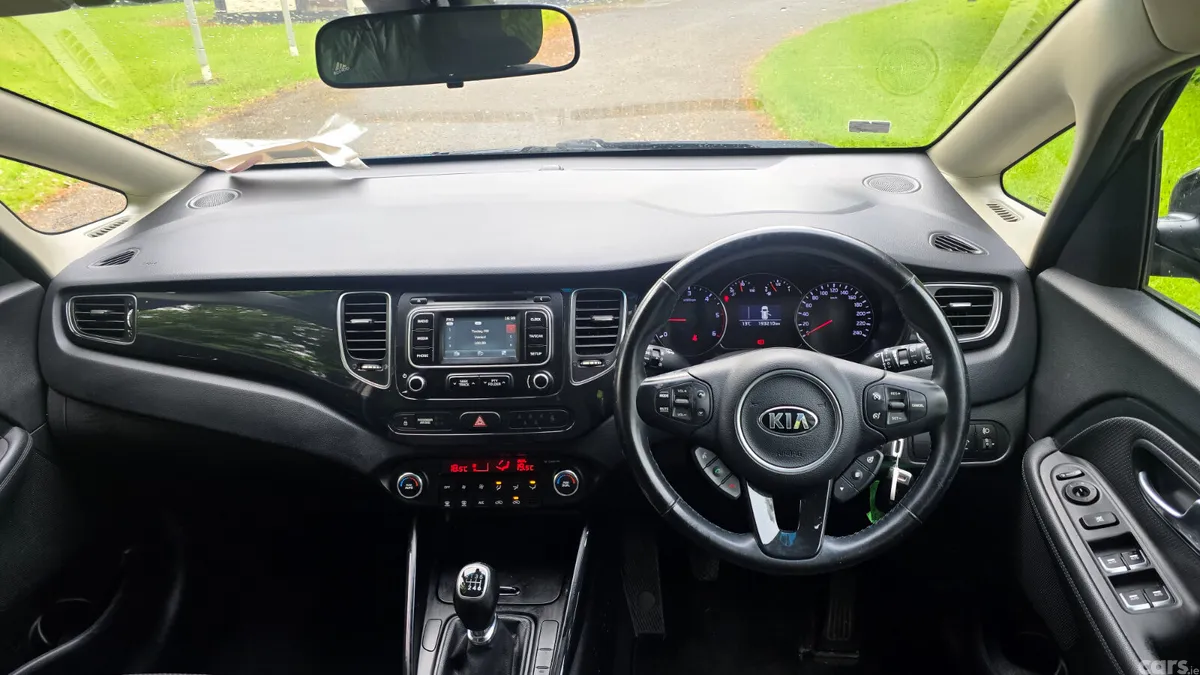 Kia Carens MPV, Diesel, 2016, Black