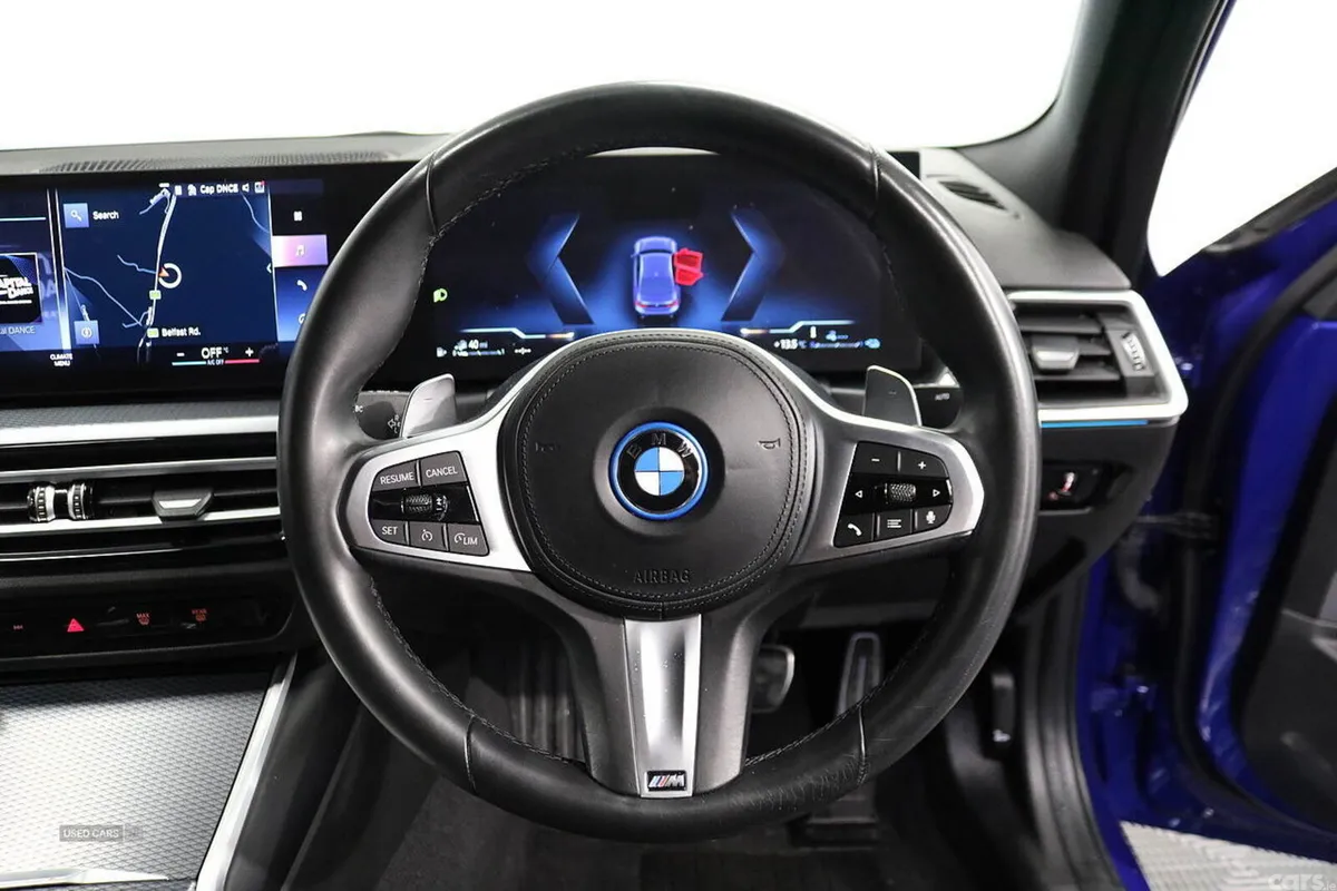 BMW 3-Series Saloon, Petrol Hybrid, 2023, Blue