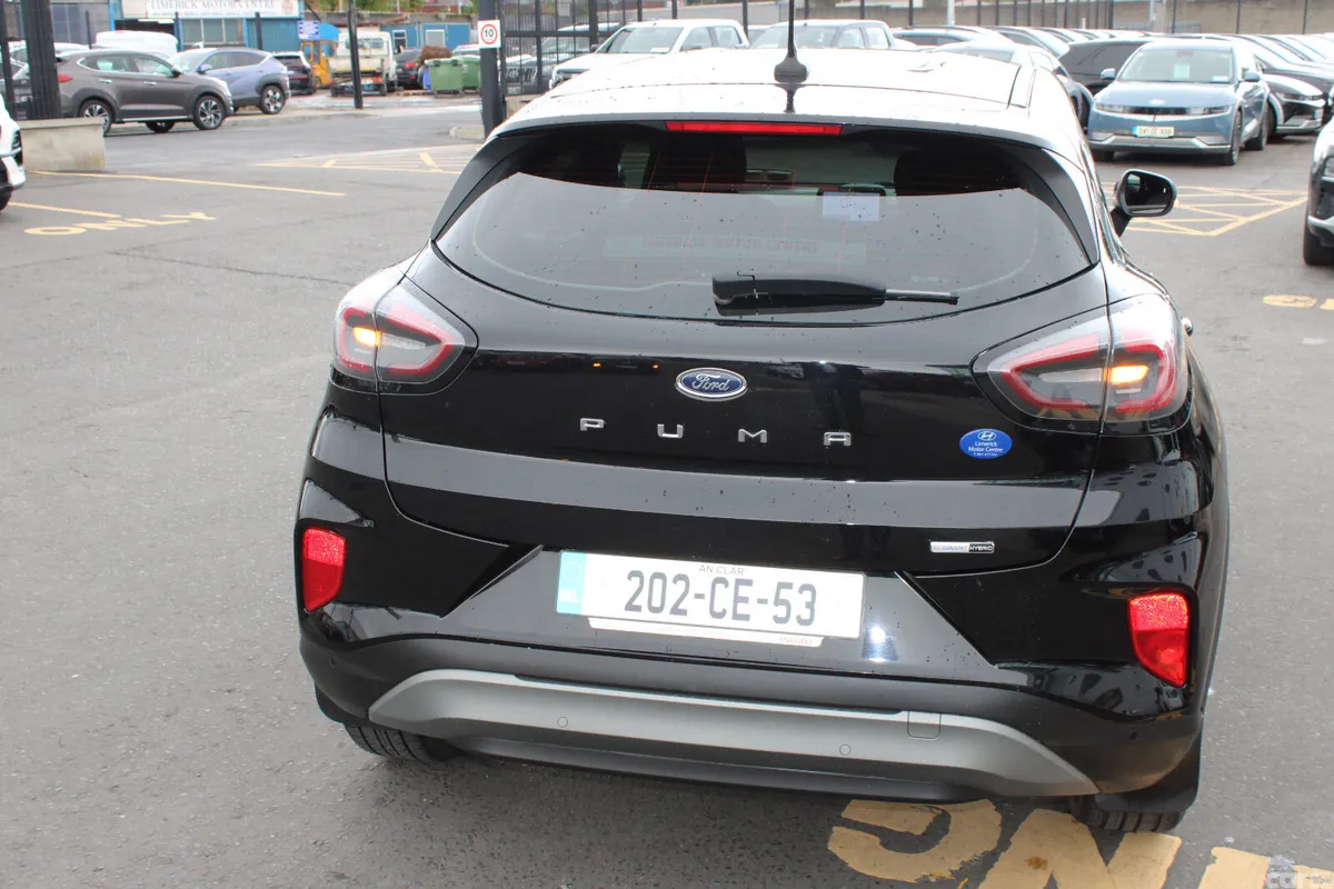 Ford Puma MPV, Petrol Hybrid, 2020, Black