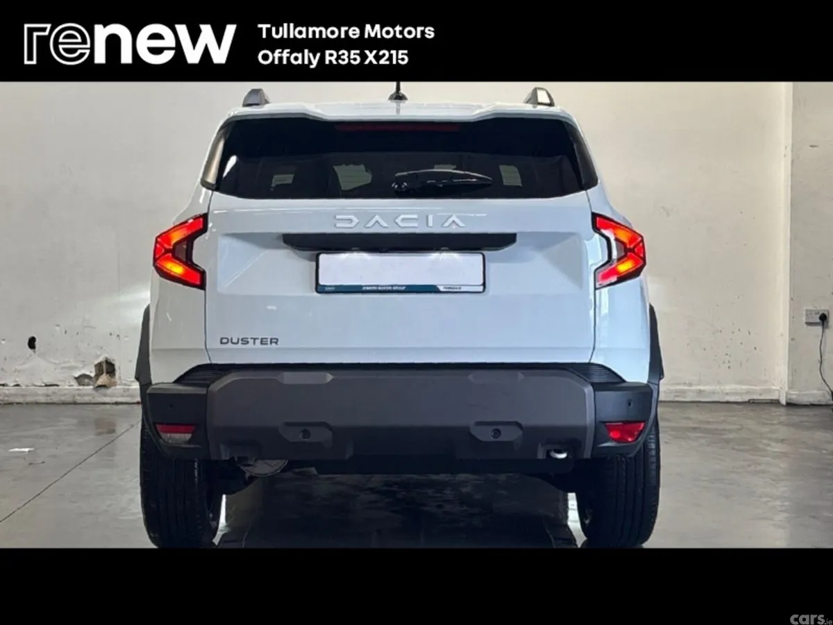 Dacia Duster SUV, Petrol Hybrid, 2025, White