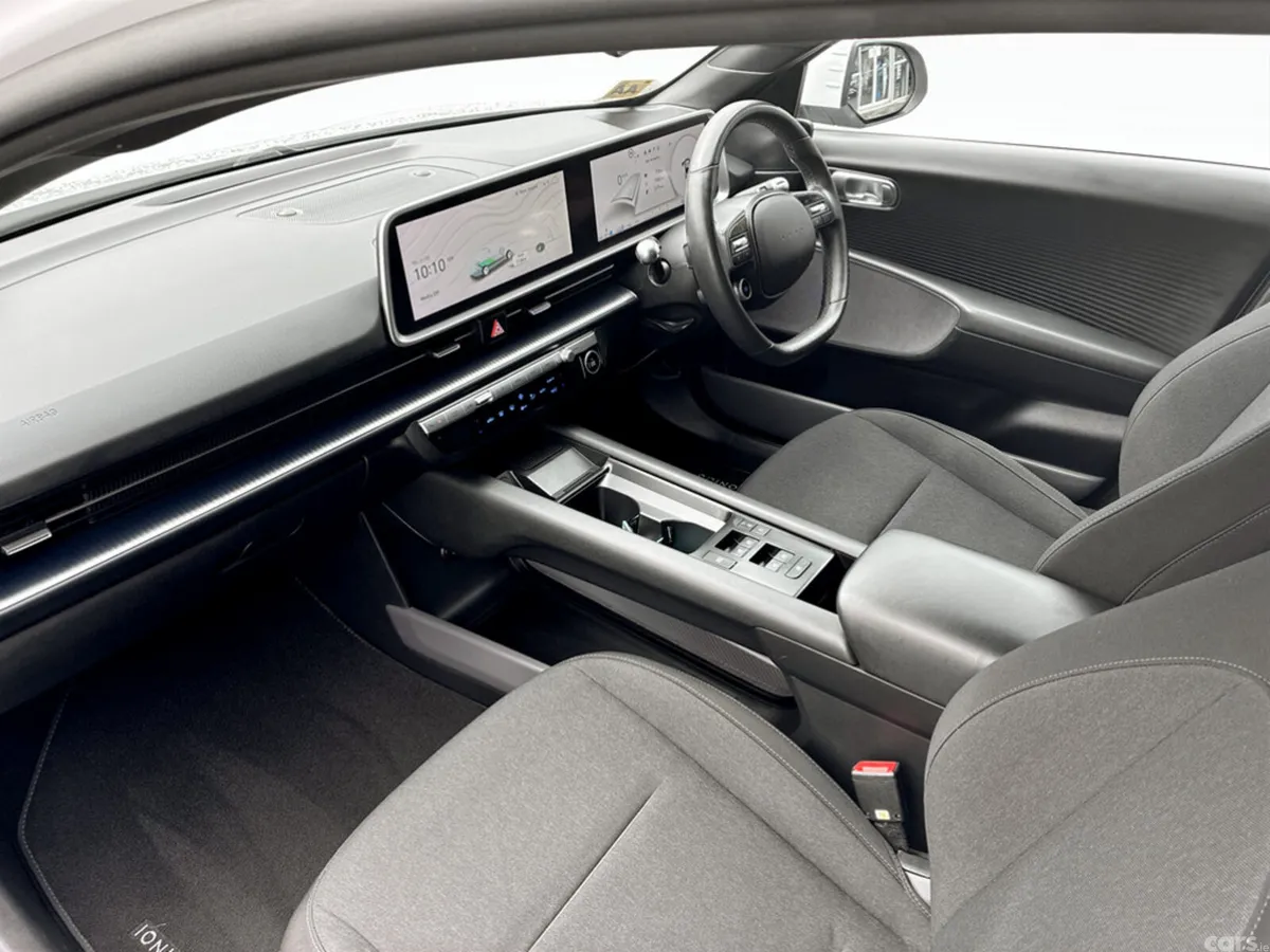 Hyundai IONIQ 6 Saloon, Electric, 2023, White