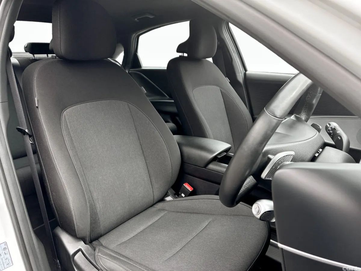 Hyundai IONIQ 6 Saloon, Electric, 2023, White