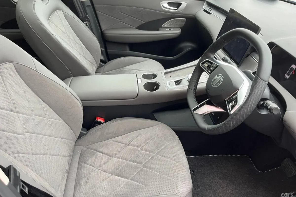 MG MGS6 SUV, Electric, 2027, Silver