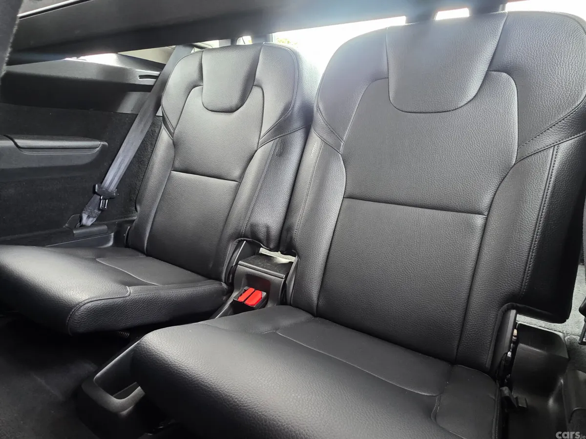 Volvo XC90 SUV, Diesel, 2019, White