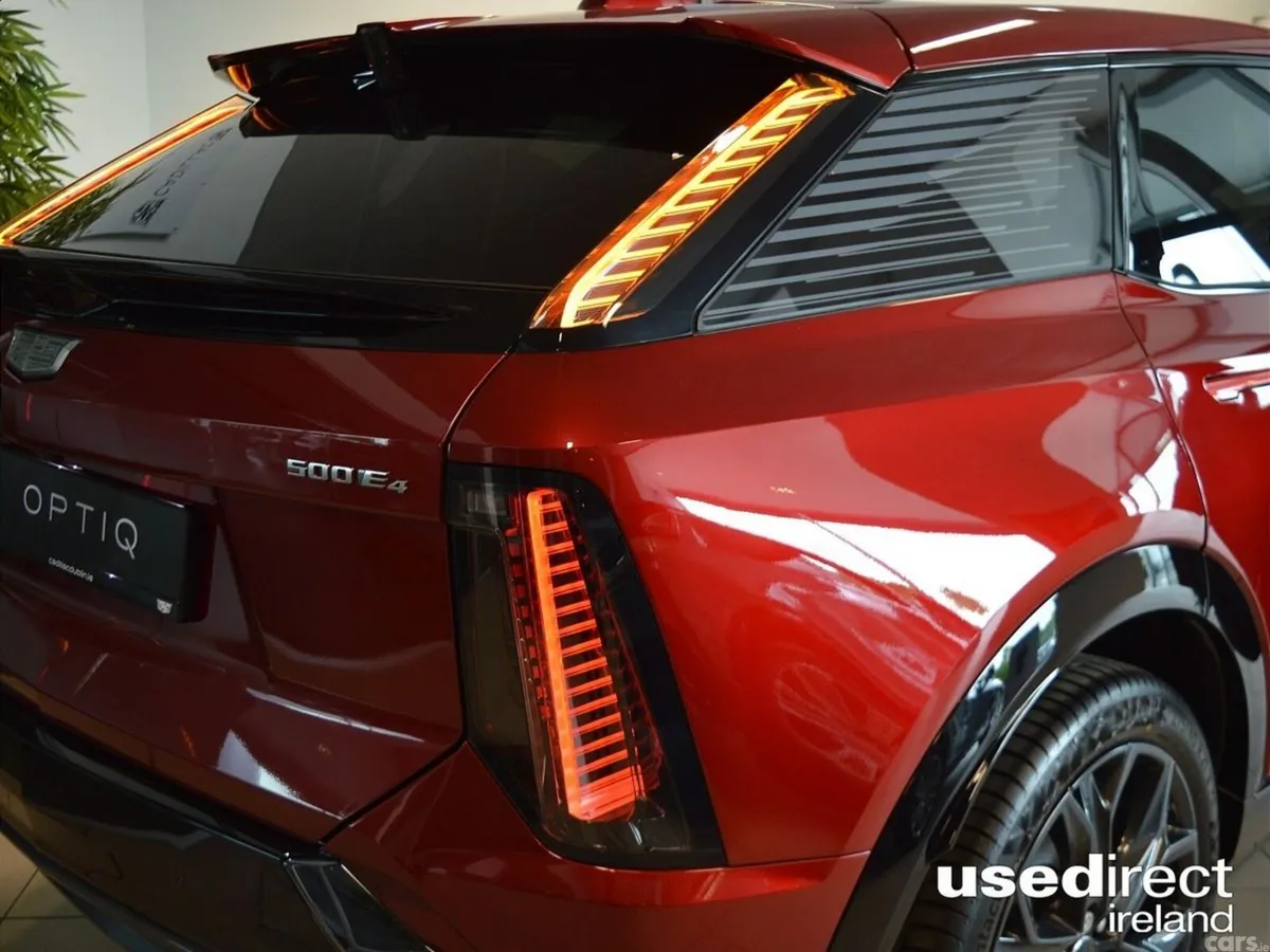 Cadillac Optiq Hatchback, Electric, 2026, Red