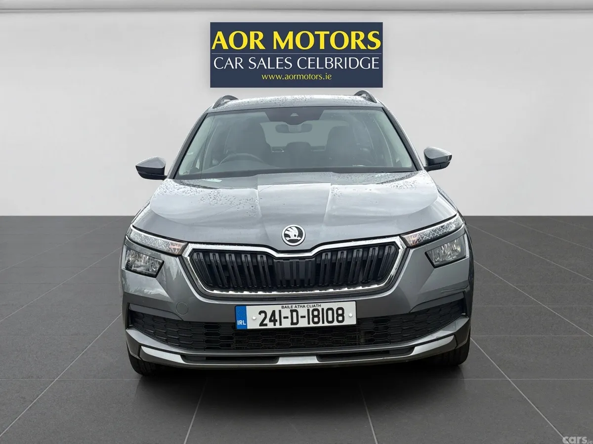 Skoda Kamiq Hatchback, Petrol, 2024, Grey