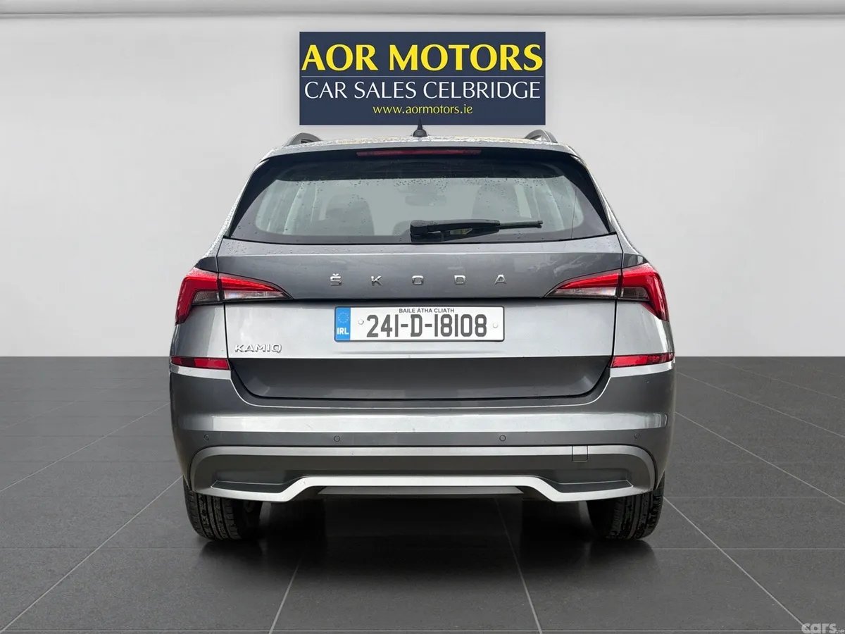 Skoda Kamiq Hatchback, Petrol, 2024, Grey