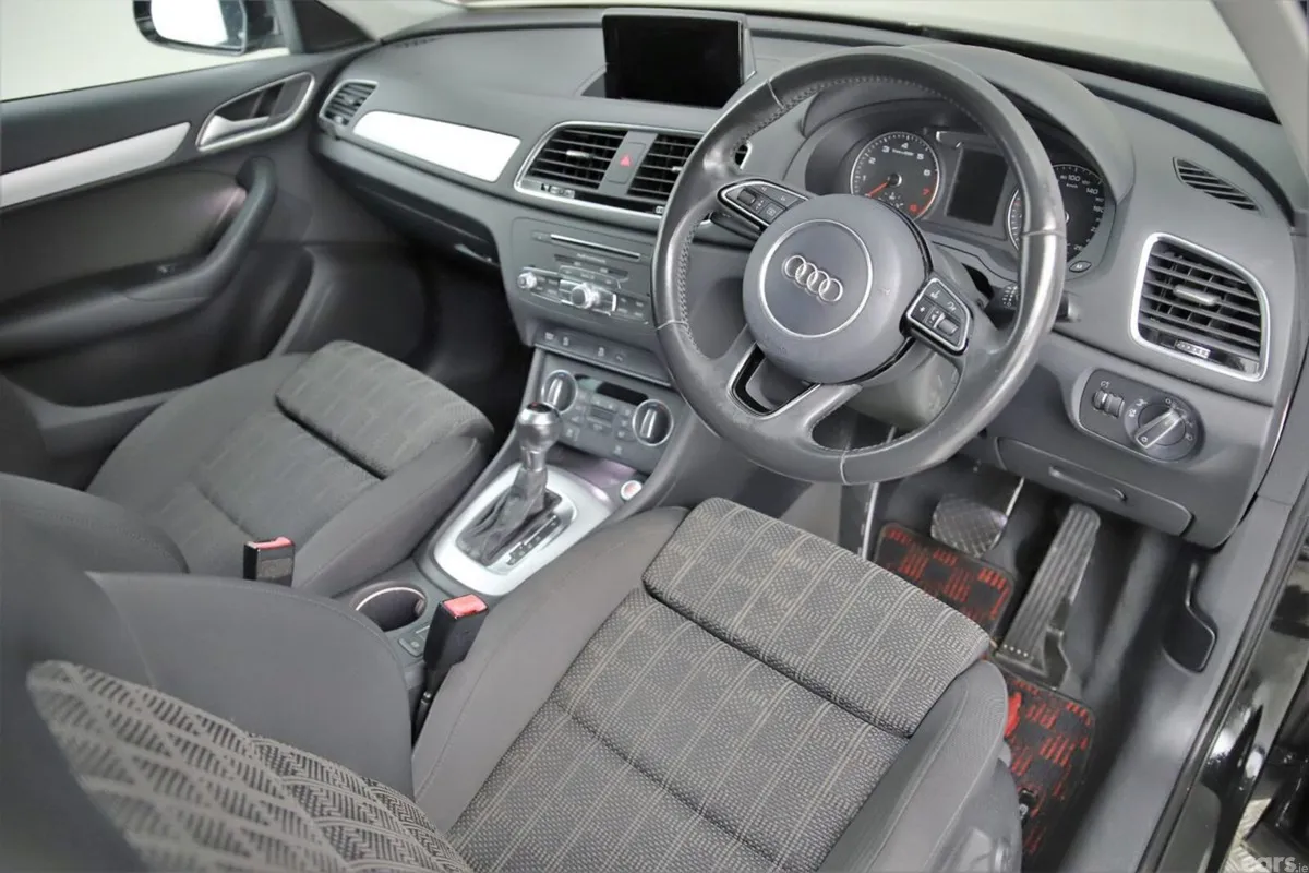 Audi Q3 SUV, Petrol, 2017, Black