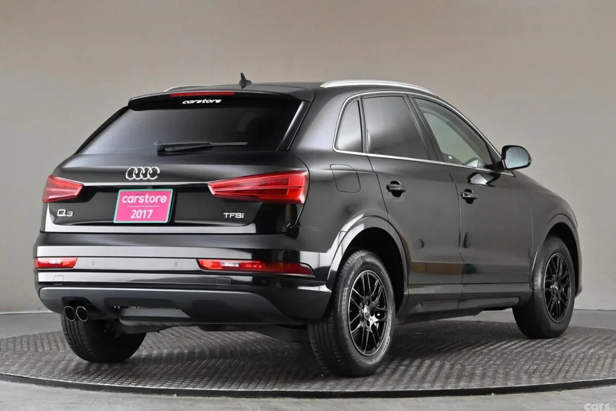 Audi Q3 SUV, Petrol, 2017, Black