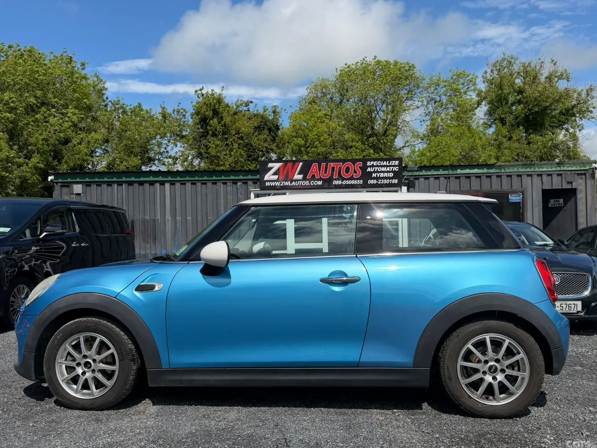 Mini Cooper Hatchback, Petrol, 2015, Blue