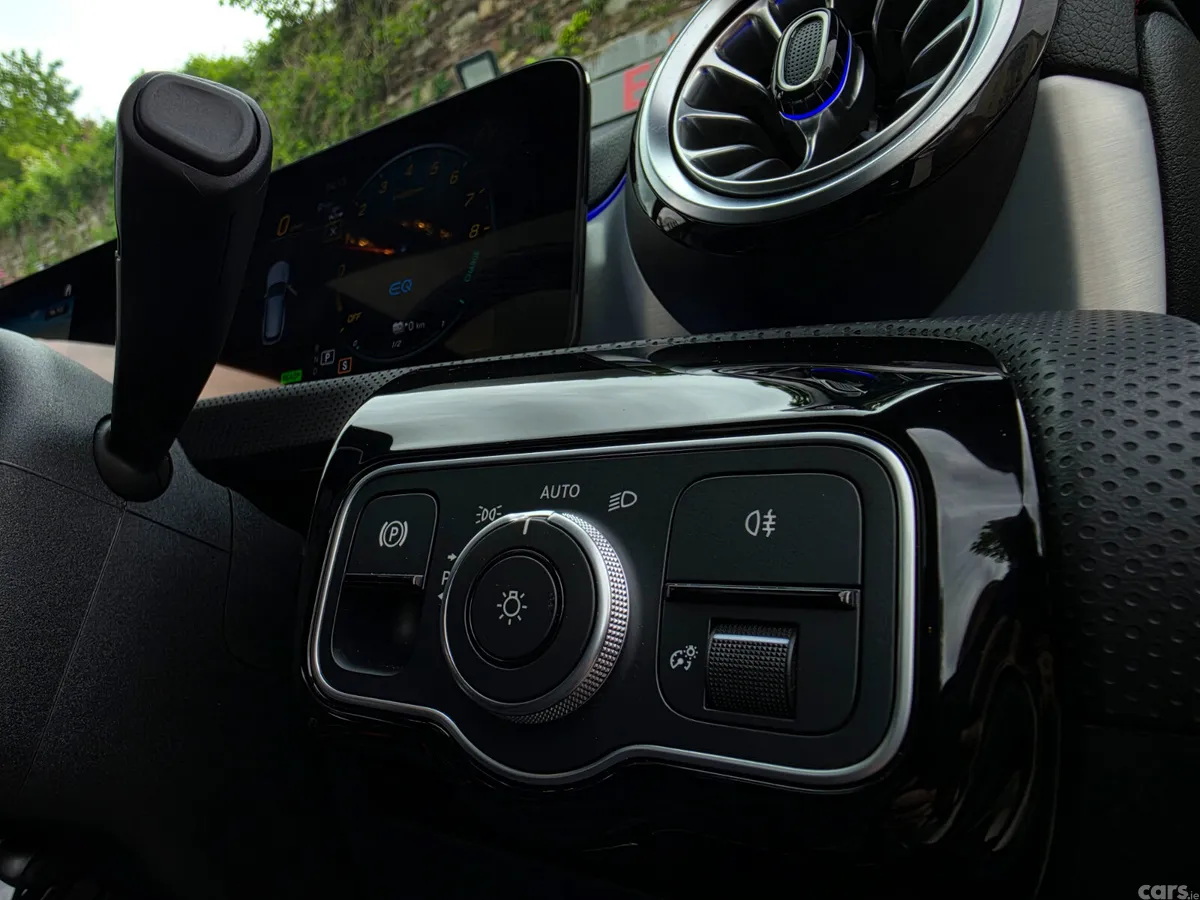 Mercedes-Benz CLA Estate, Petrol Plug-in Hybrid, 2023, Black