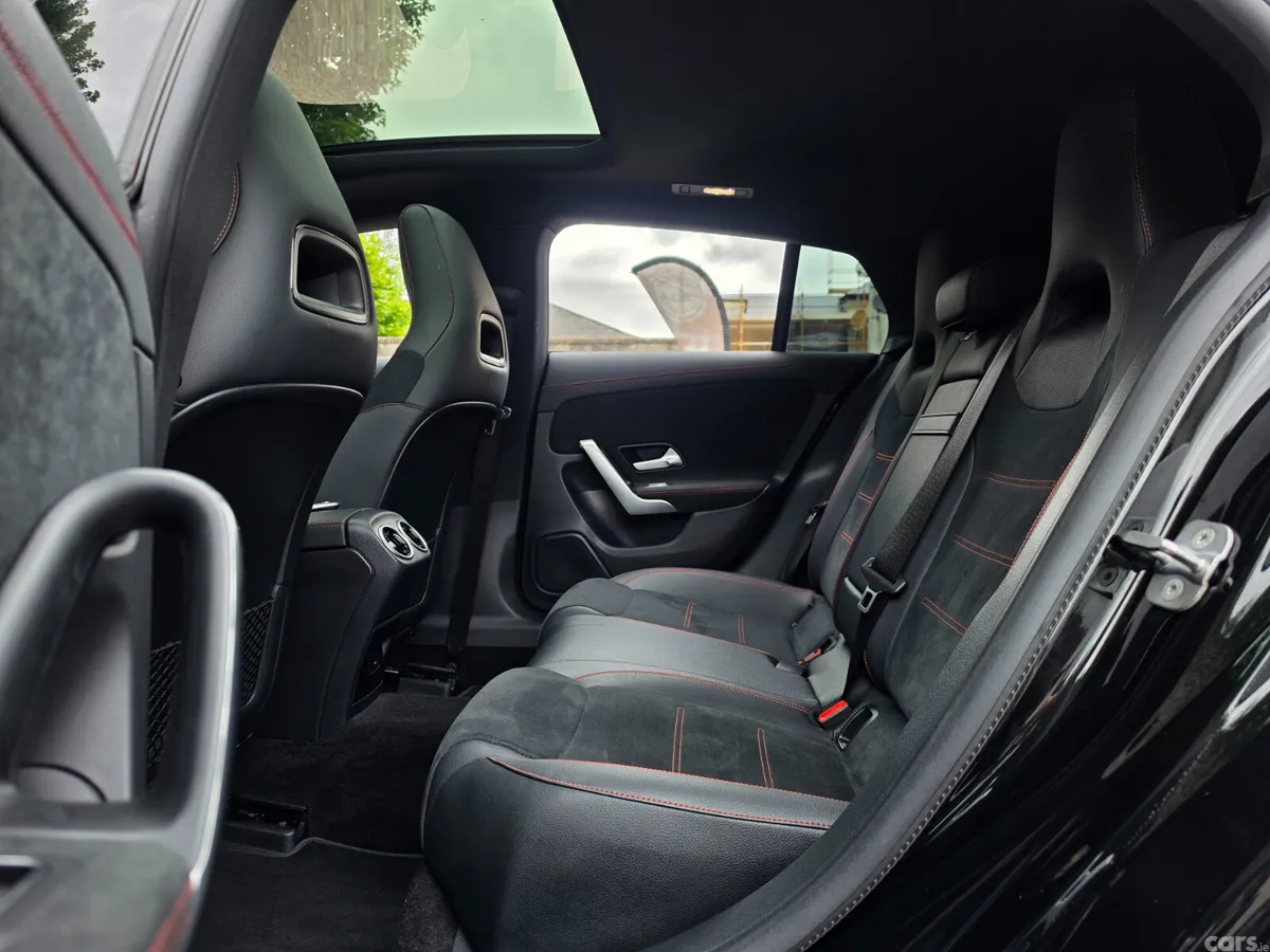 Mercedes-Benz CLA Estate, Petrol Plug-in Hybrid, 2023, Black