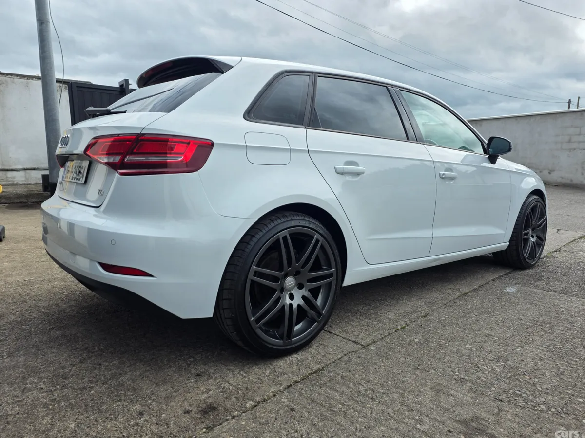 Audi A3 Hatchback, Diesel, 2016, White