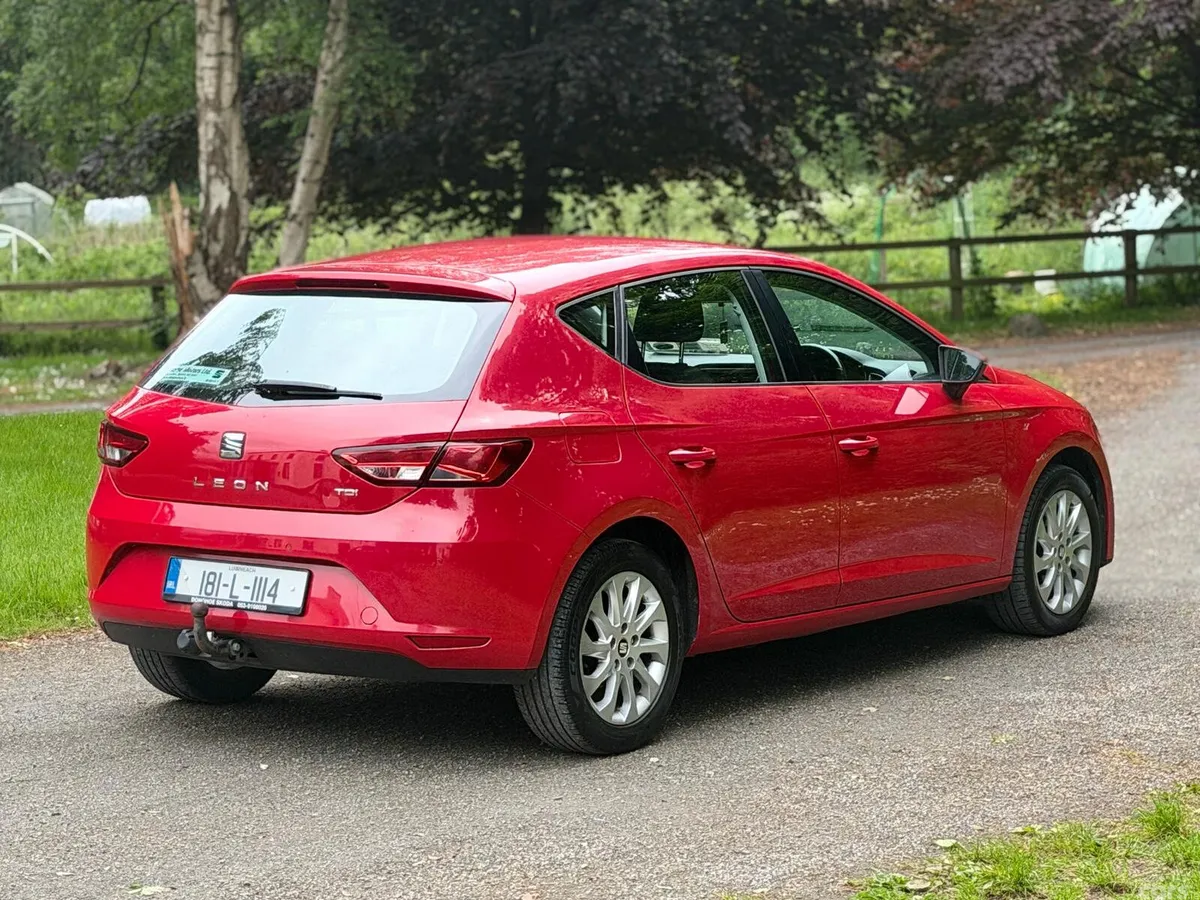 SEAT Leon Estate, Diesel, 2018, Red